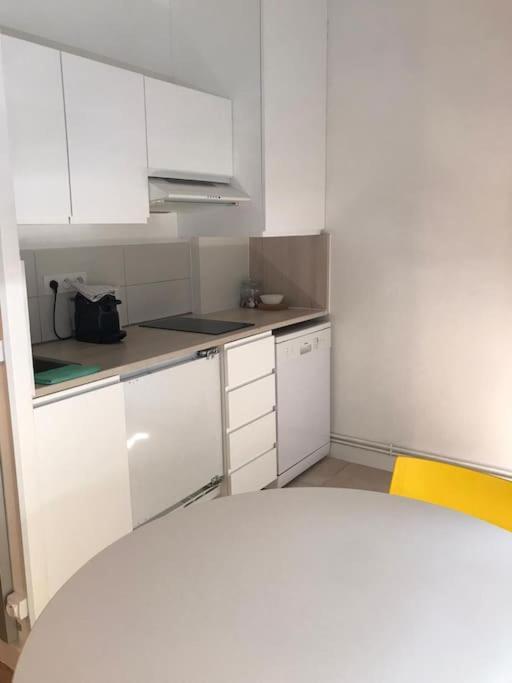 Appartement & Arenes, Ctr Congres, Muse, Pompidou *